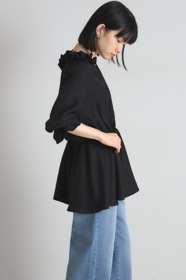 フリルネックチュニックブラウス※一部店舗のみ入荷