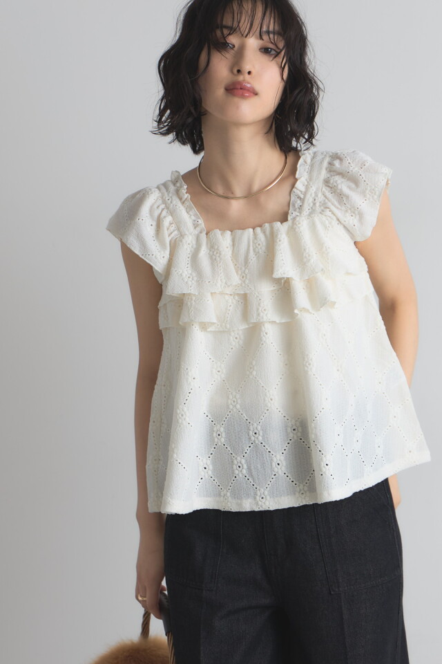 self-portrait アイボリー レースキャミソール self-portrait