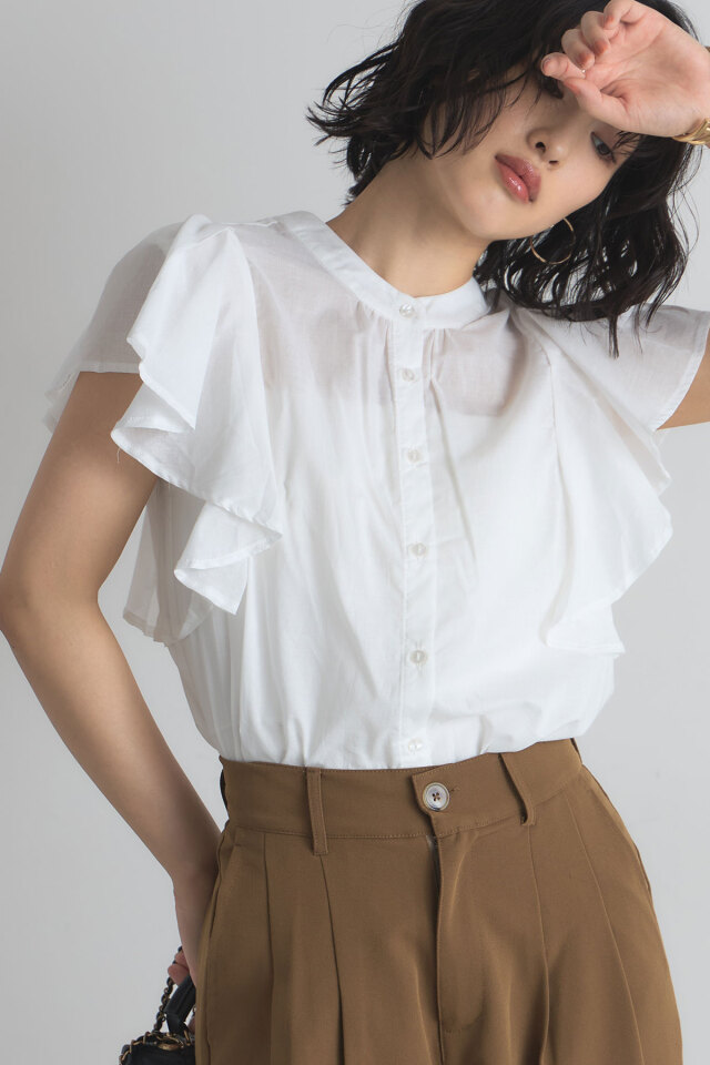 yori バックダブルフリルブラウス　美品 中古・古着通販】YORI (ヨリ) たっぷりフリルブラウス ホワイト サイズ