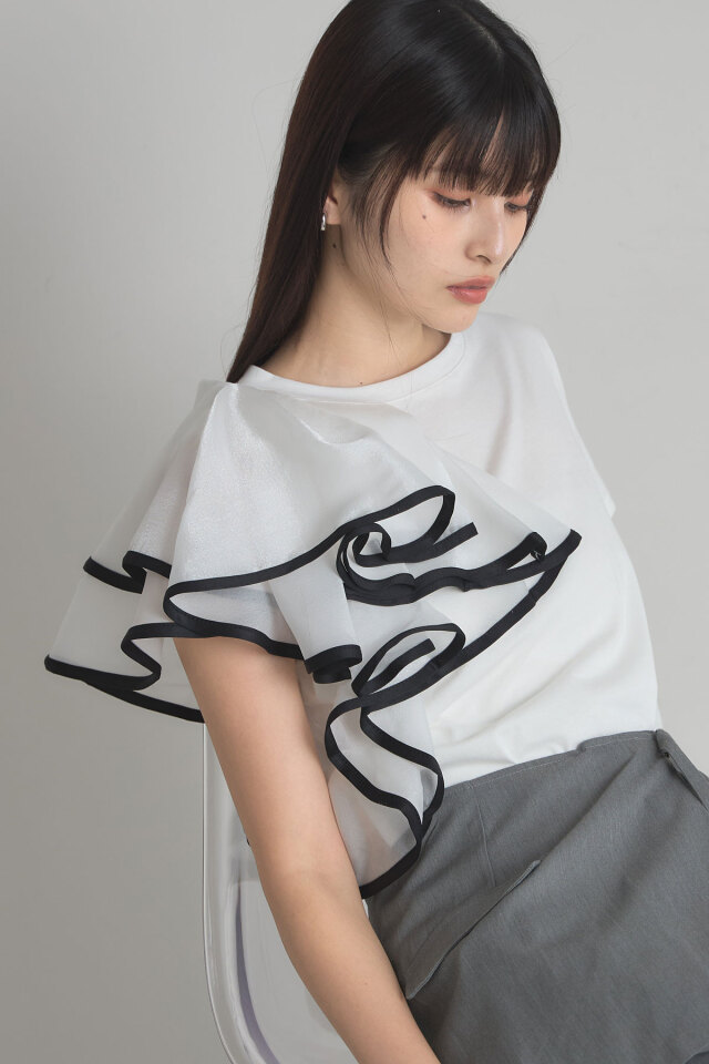 アシメフリル配色カットプルオーバー※一部店舗のみ入荷