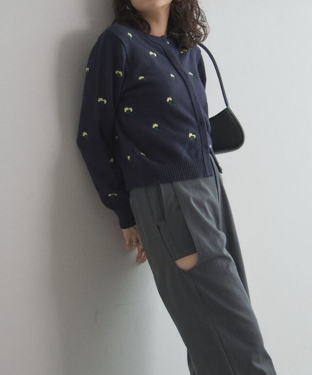 WEB限定】フラワー刺繍ニットカーディガン