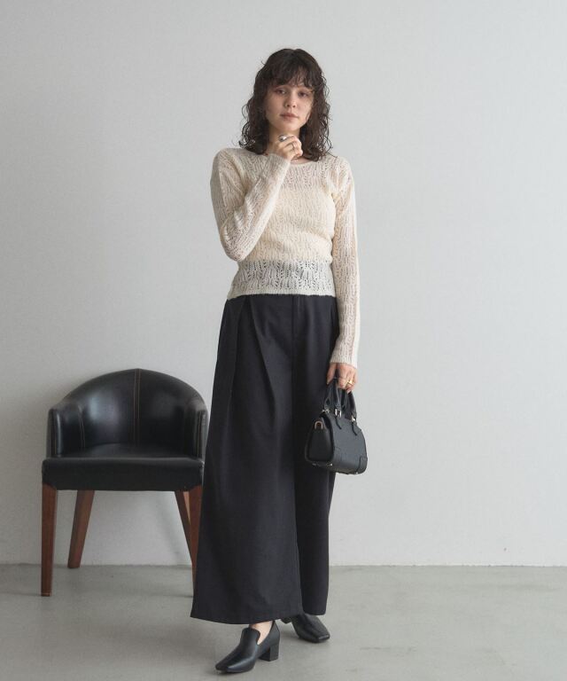 WEB限定】バックオープンシアーニット