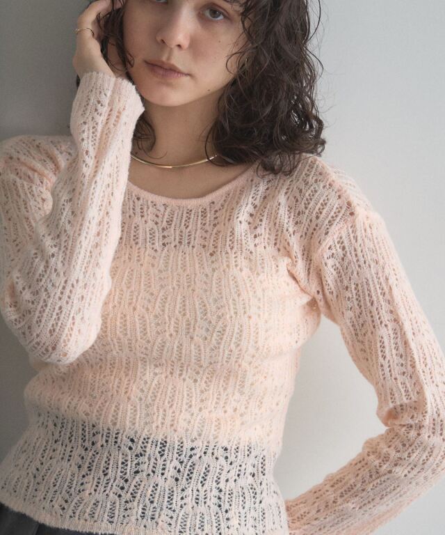 WEB限定】バックオープンシアーニット