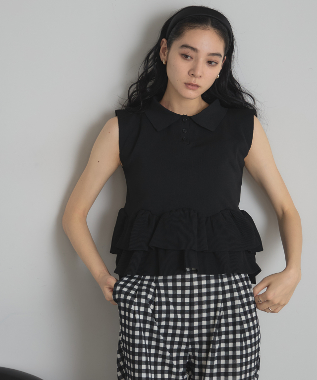 裾フリル衿付きニットプルオーバー※一部店舗のみ入荷