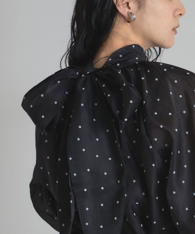 フロッキードットブラウス 2WAYボリュームスリーブリボンブラウス フロッキードット※一部店舗のみ入荷