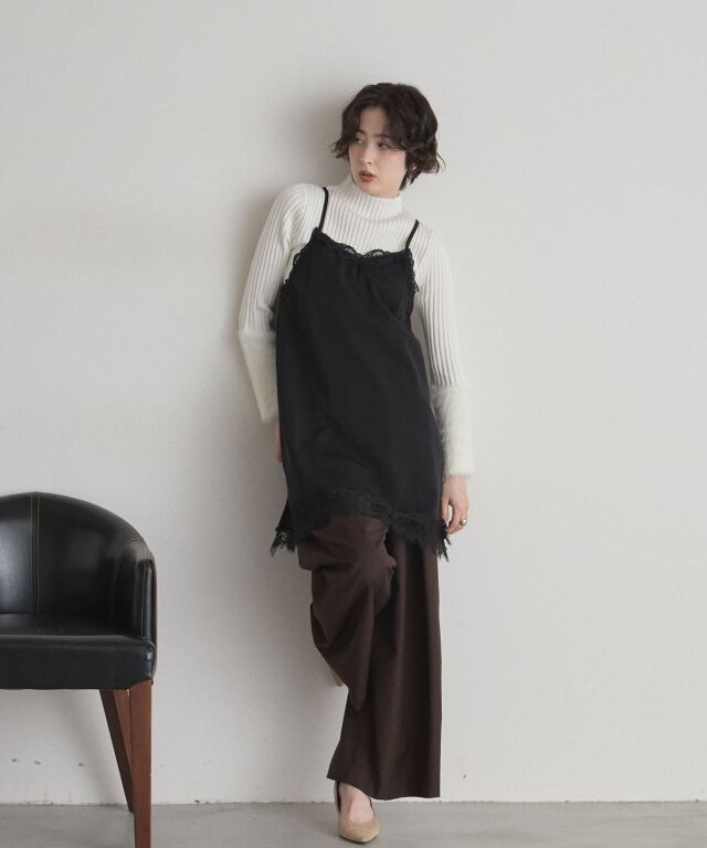 WEB限定】袖ファーリブニットトップス