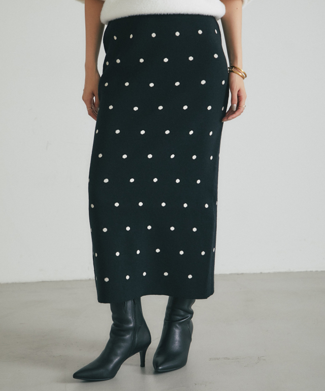 12月8日オフィシャルサイト限定少量再販！バックスリットドットタイトスカート