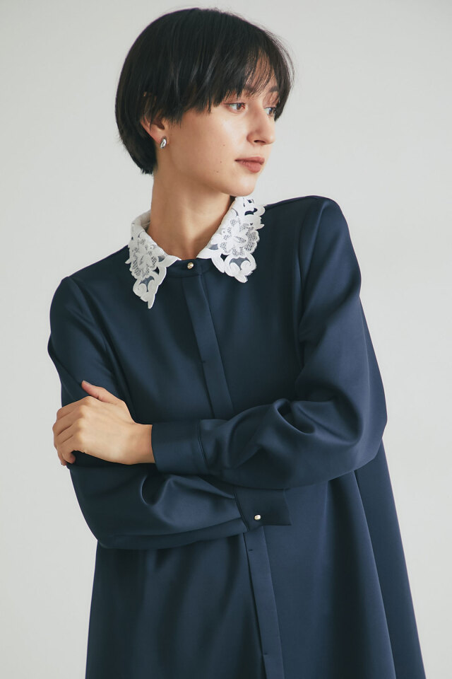 レーススリーブブラウス