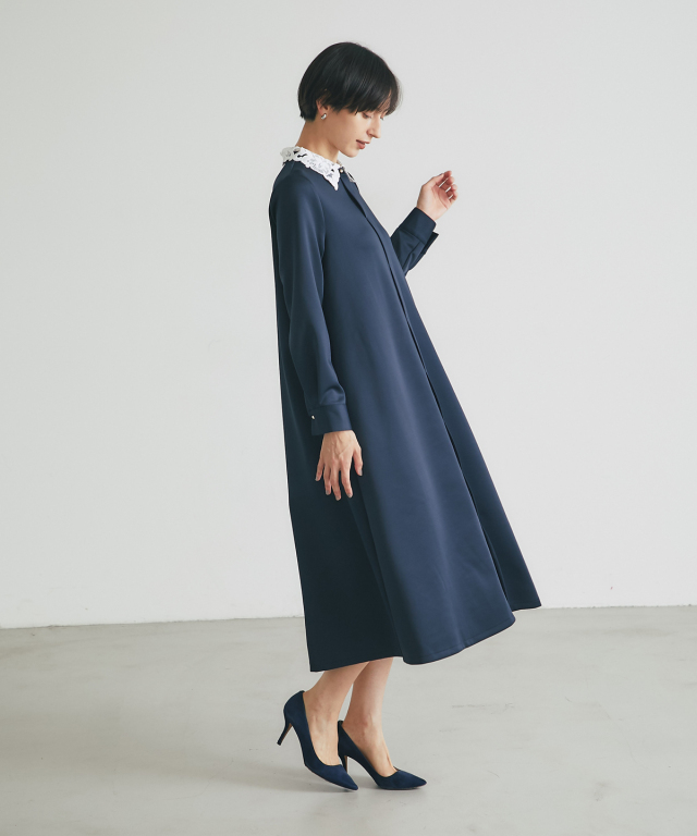 オフィシャルサイト限定】取り外し可能レース襟付きワンピース