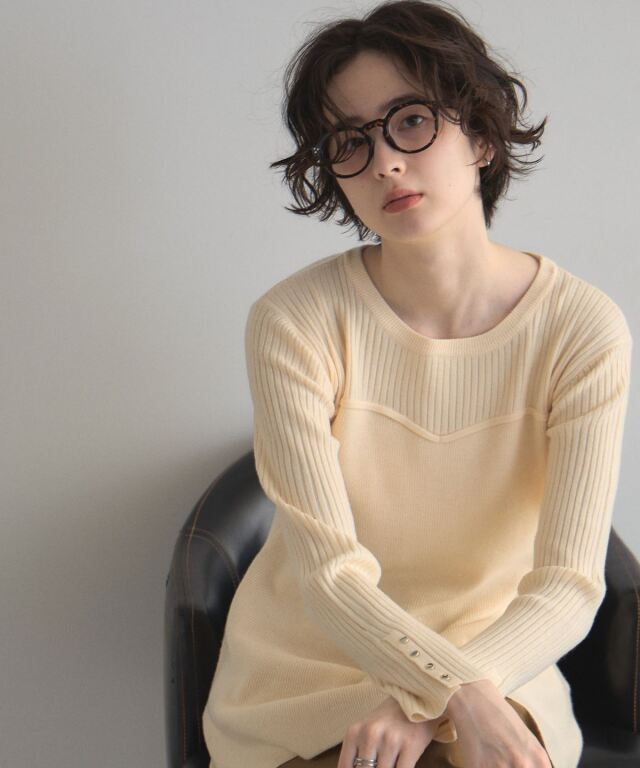 【オフィシャルサイト限定】胸元切替フレアプルオーバー