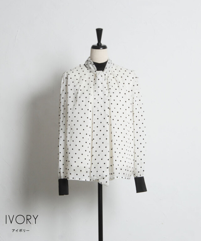 オフィシャルサイト限定】ボウタイドットブラウス