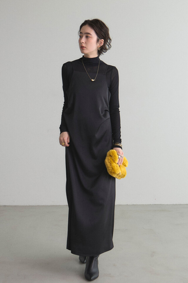 ケーブルニット