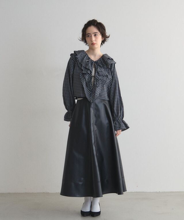 オフィシャルサイト限定】ラッフルカラーチェックブラウス
