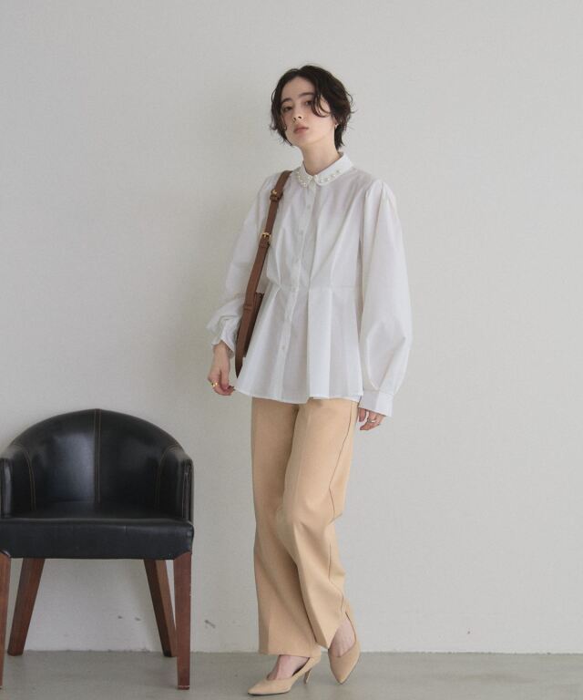 オフィシャルサイト限定】襟取り外し可能ウエストタックブラウス