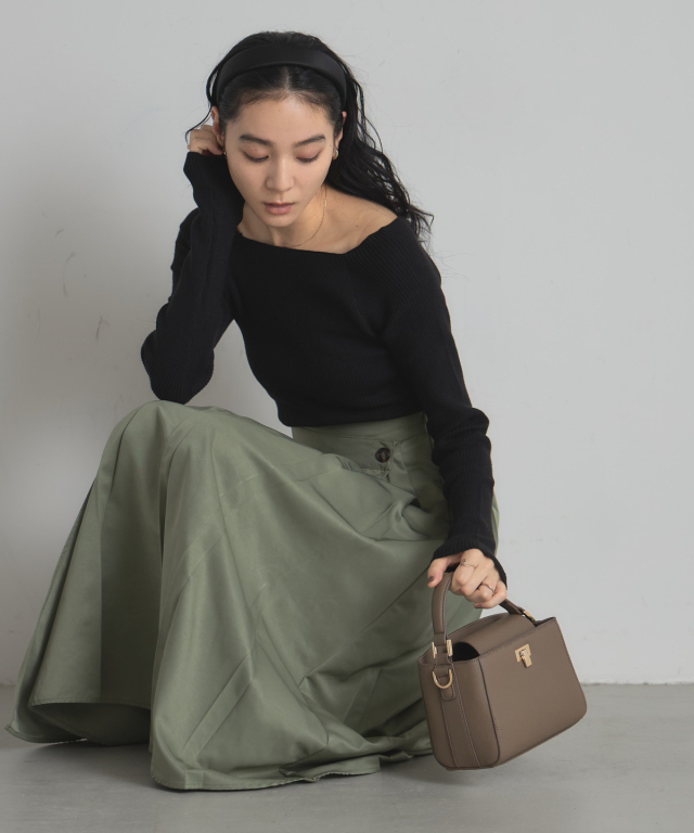 クールオフショルトップス※一部店舗のみ入荷