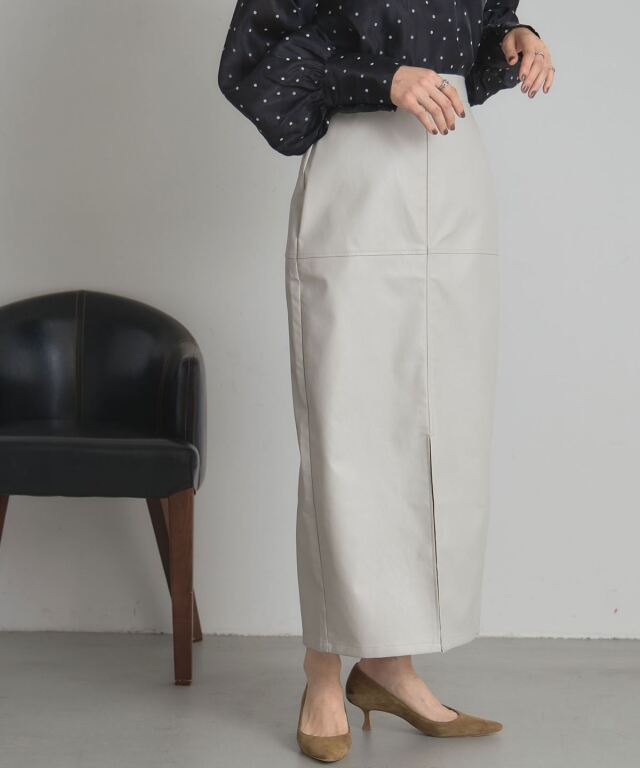 WEB限定】フェイクレザー切替タイトスカート