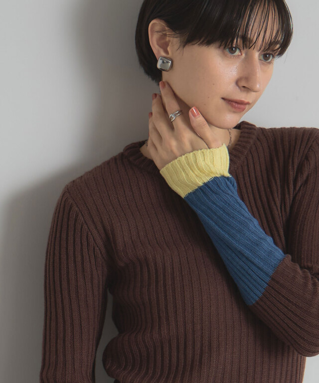 【WEB限定】バルギー配色クールネックプルオーバー