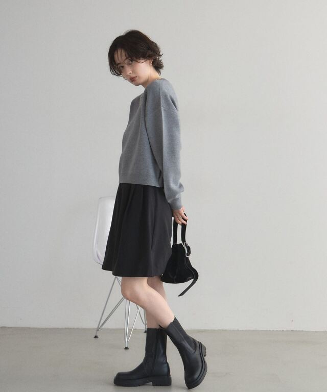 オフィシャルサイト限定】ベアワッペンニットトップス