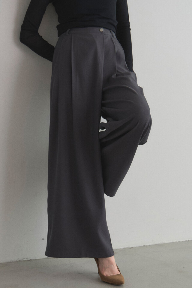 ケーブルニット