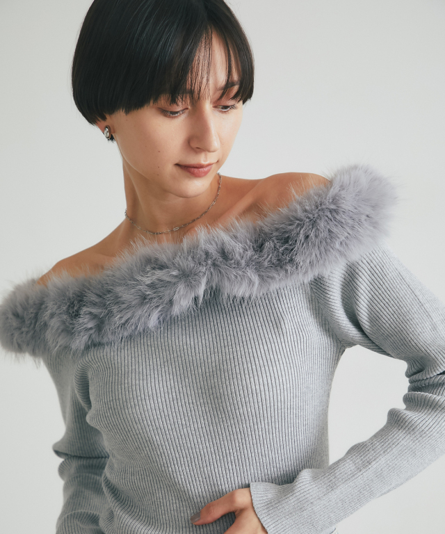 2wayファ―オフショルニット