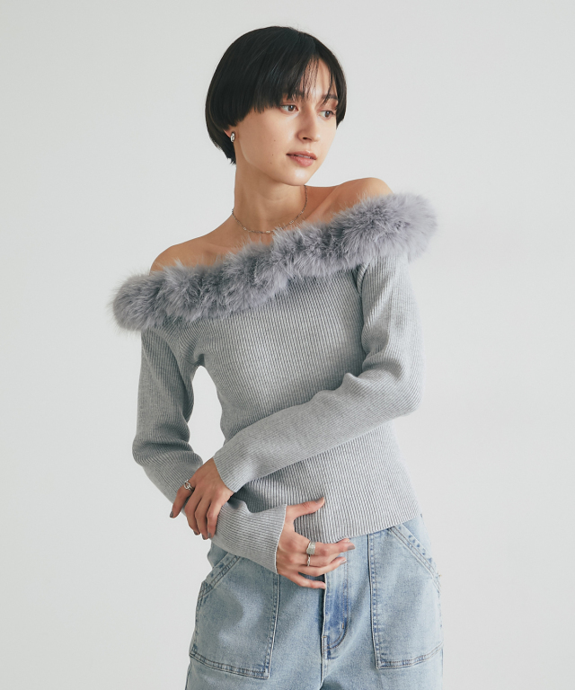 2wayファ―オフショルニット