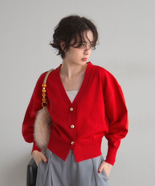 Vネックカーディガン