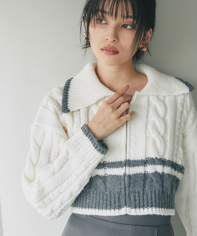 配色ケーブルZIPニット