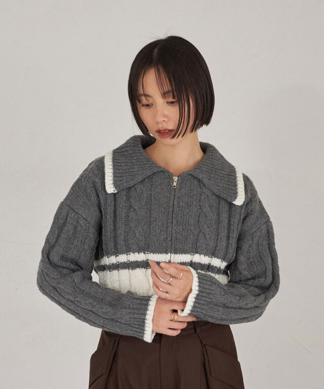配色ケーブルZIPニット