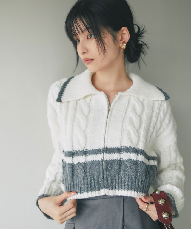 配色ケーブルZIPニット