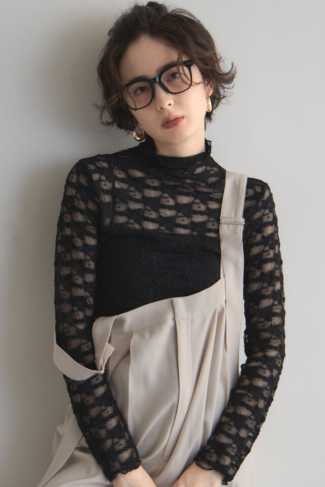 ケーブルニット