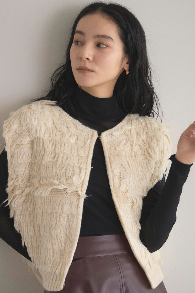 ケーブルニット