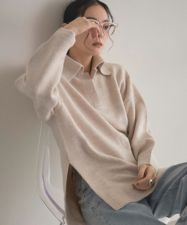 【オフィシャルサイト限定】オープンカラースリットニット