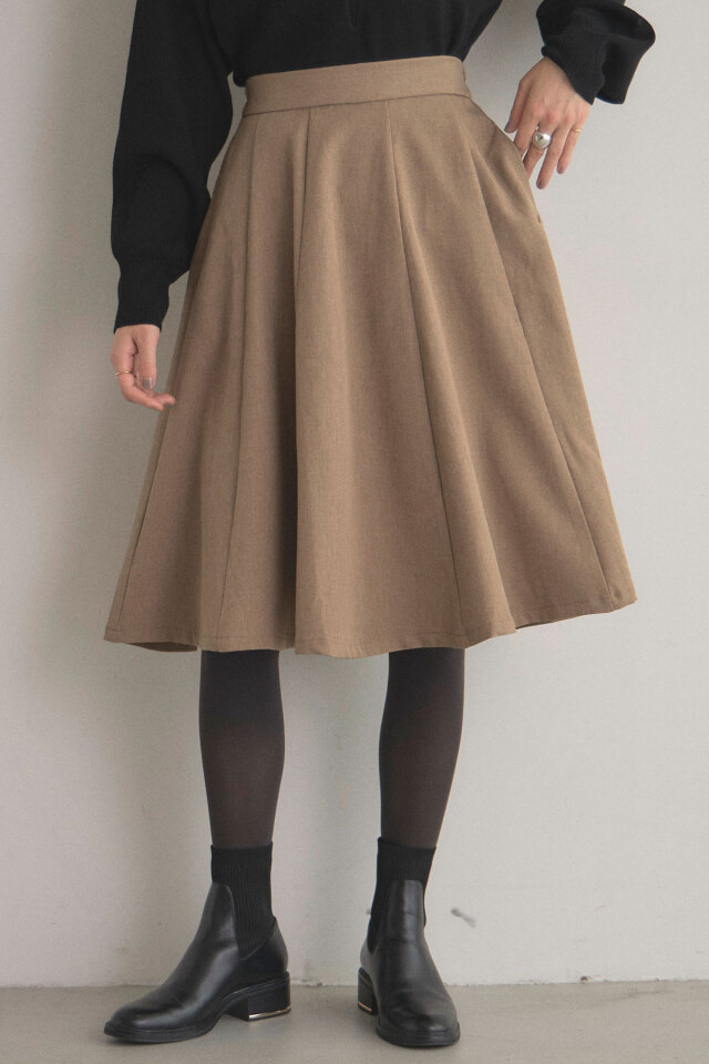 ケーブルニット