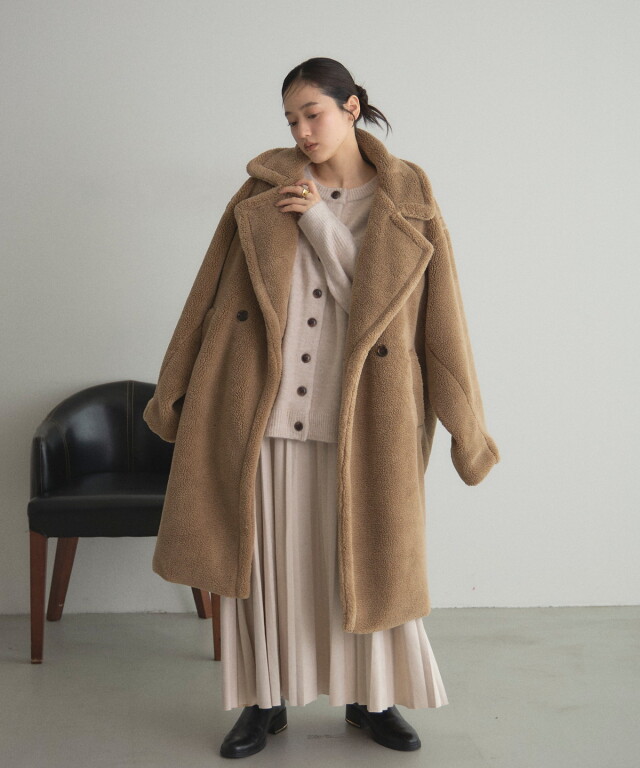 オフィシャルサイト限定】テディボアビッグカラーロングコート