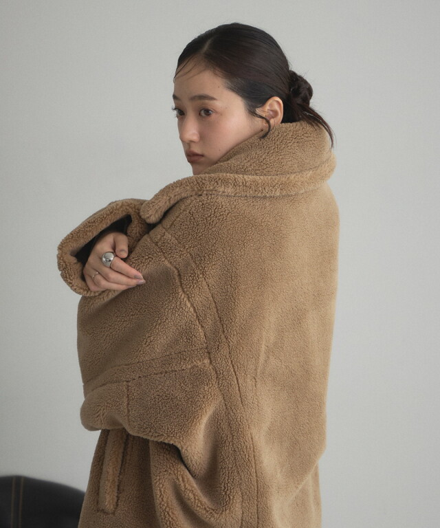 オフィシャルサイト限定】テディボアビッグカラーロングコート