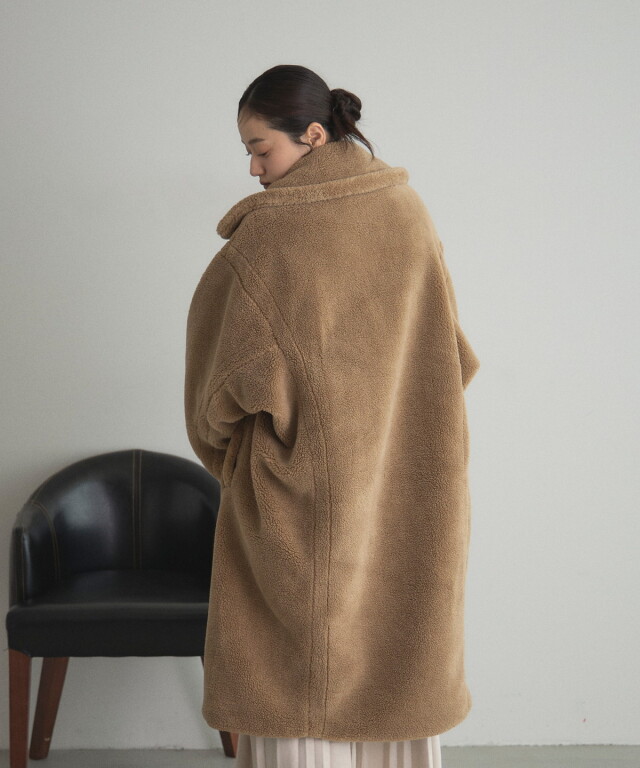 オフィシャルサイト限定】テディボアビッグカラーロングコート