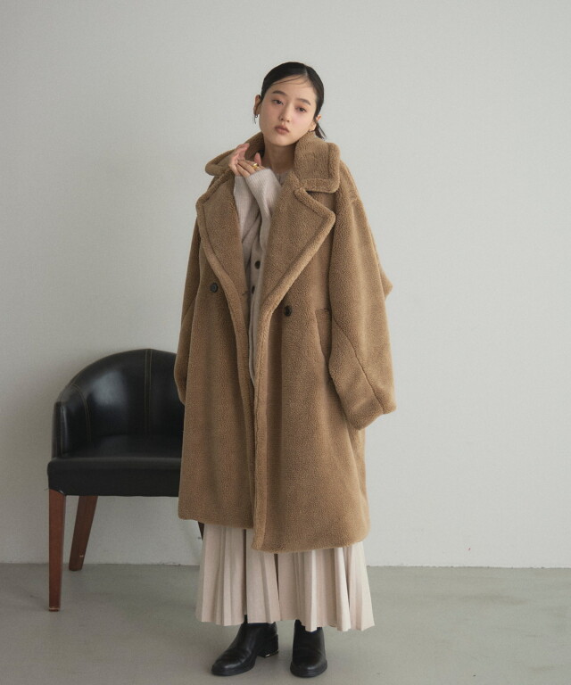 オフィシャルサイト限定】テディボアビッグカラーロングコート