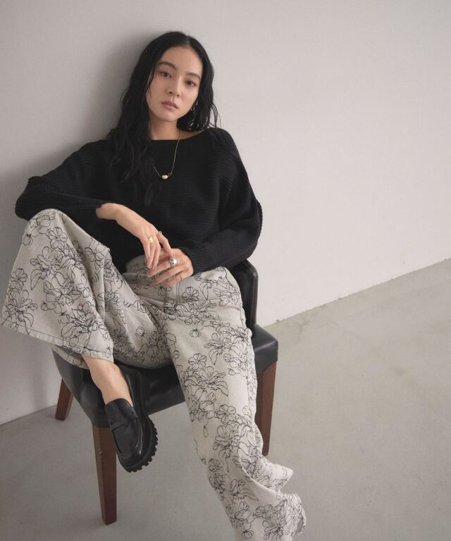 オフィシャルサイト限定】フラワージャガードデニムパンツ