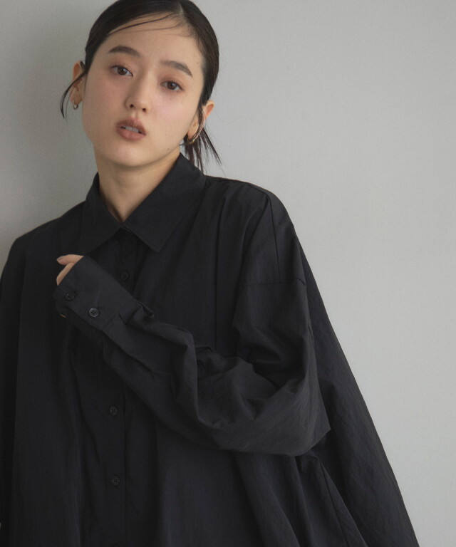 オフィシャルサイト限定】タフタバルーンシャツ