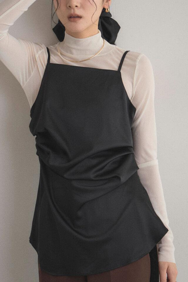 ケーブルニット