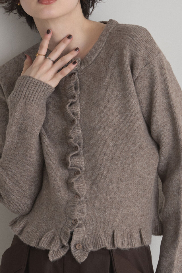 ケーブルニット