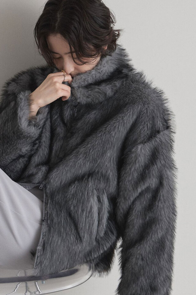 ビジュー付きスウェットチュニック