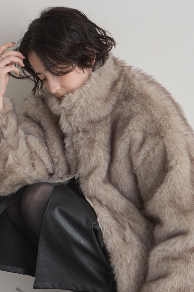 ケーブルニット