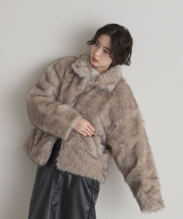 OPEN AESTHETICS ファー　ジャケット　ヴィンテージ(取り外す可能) vintage fur jacket📩 一つは必ず欲しいボリューミーでフワフワな