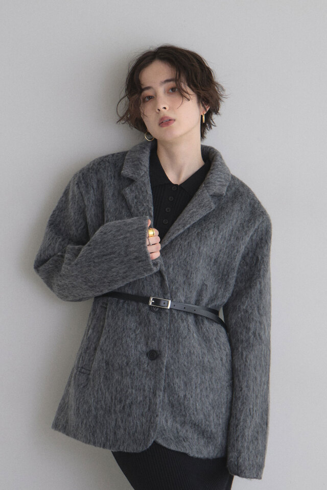 ケーブルニット