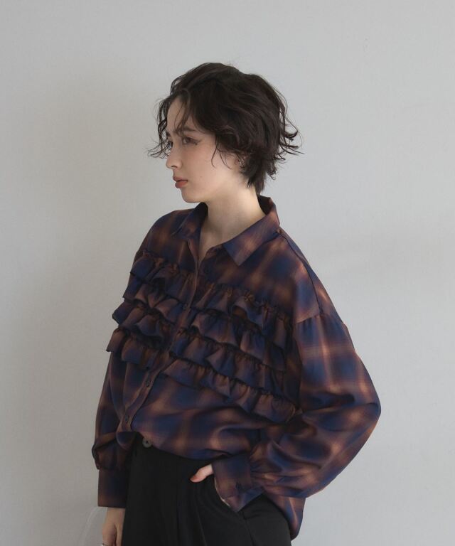 オフィシャルサイト限定】チェックフリルシャツ