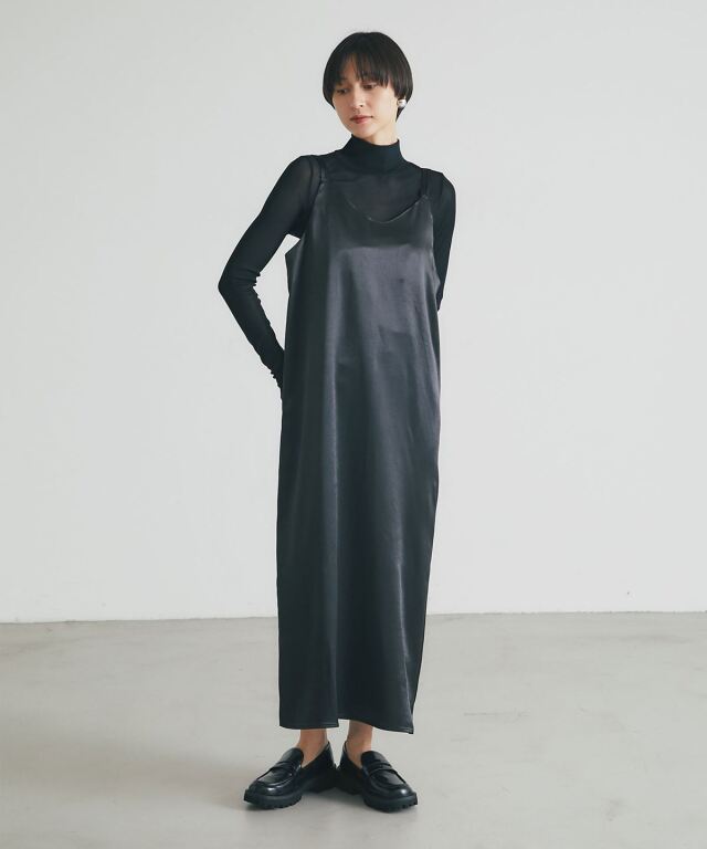 オフィシャルサイト限定】サテンキャミワンピース