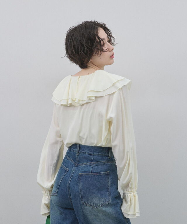 オフィシャルサイト限定】ポプリンラッフルカラーブラウス