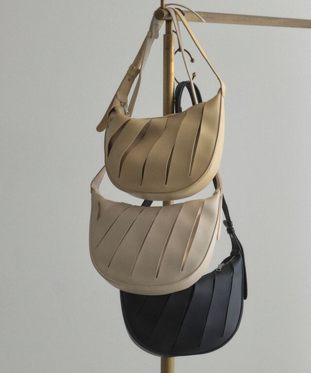 オフィシャルサイト限定】クロワッサンバッグ