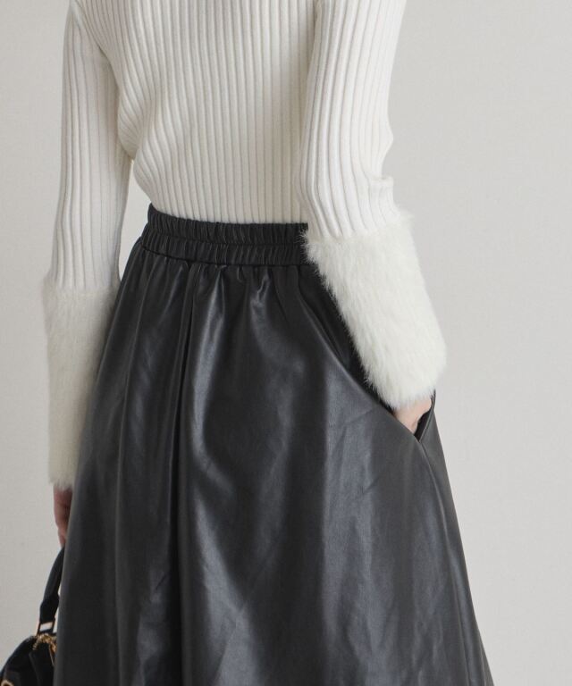 オフィシャルサイト限定】フェイクレザーバルーンスカート
